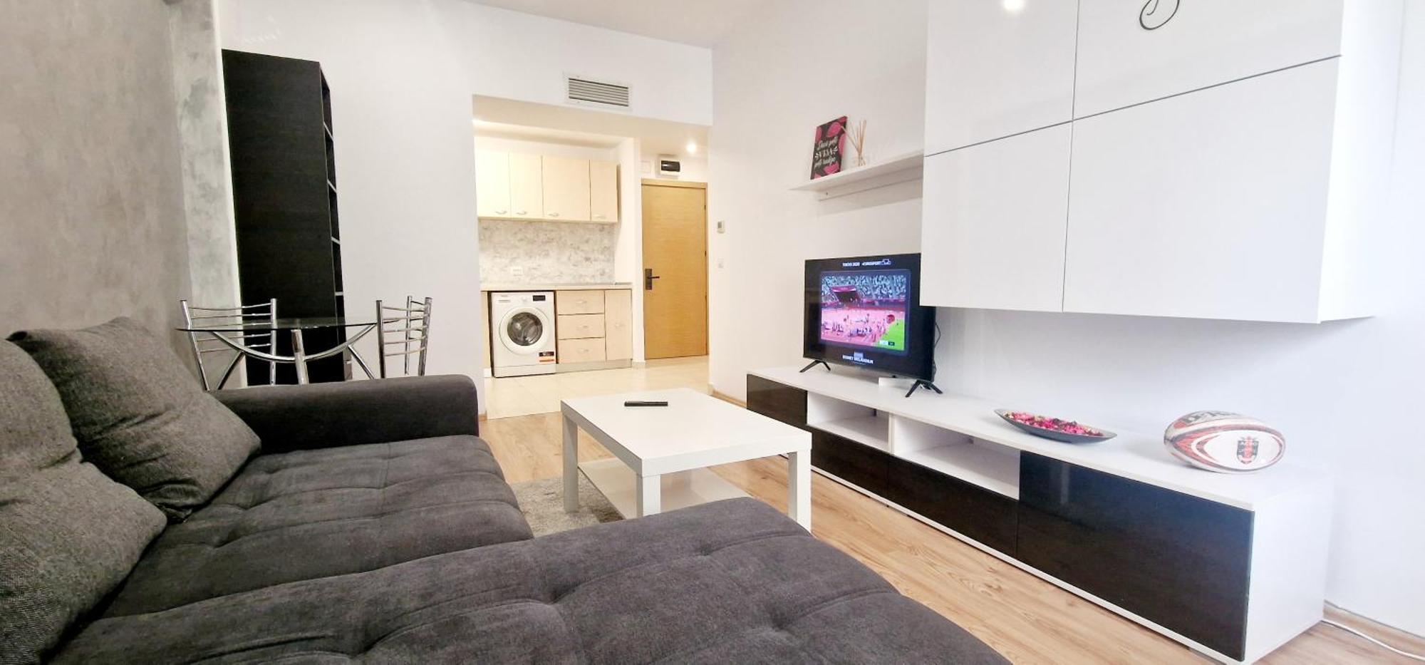 Rin Grand Sofmed Apartment Bukares Bagian luar foto