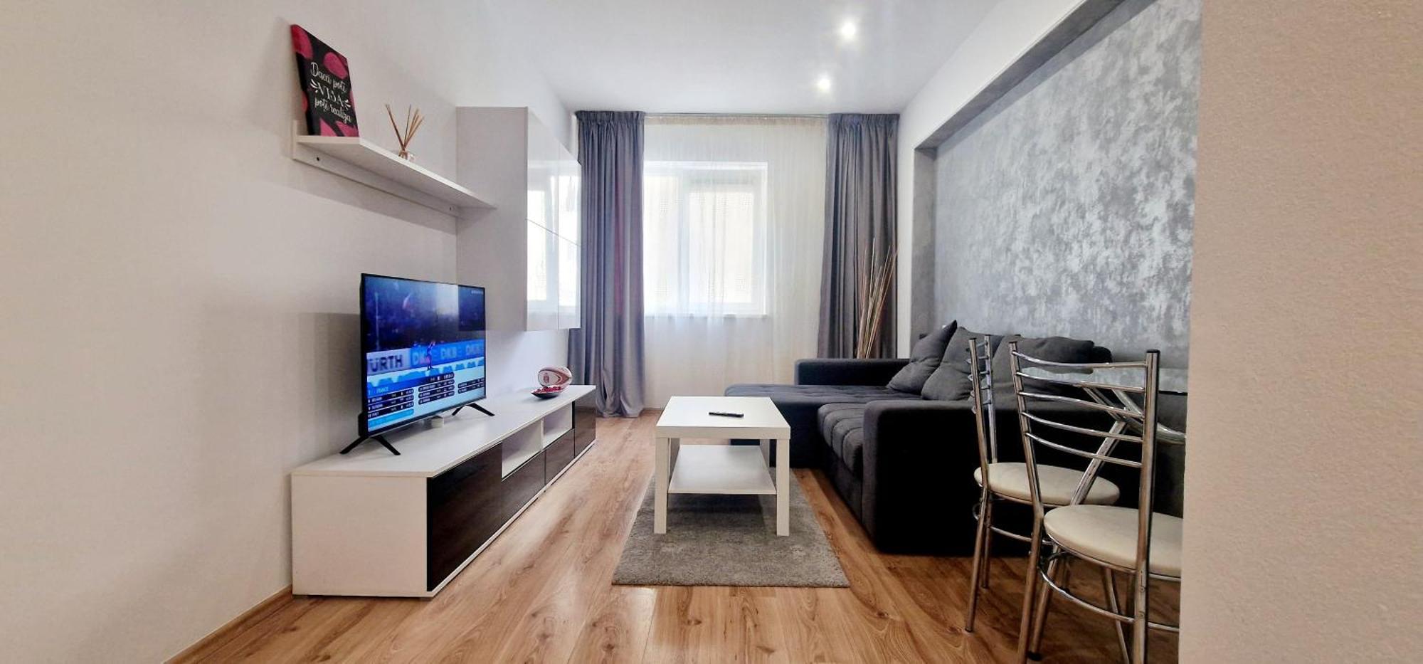Rin Grand Sofmed Apartment Bukares Bagian luar foto